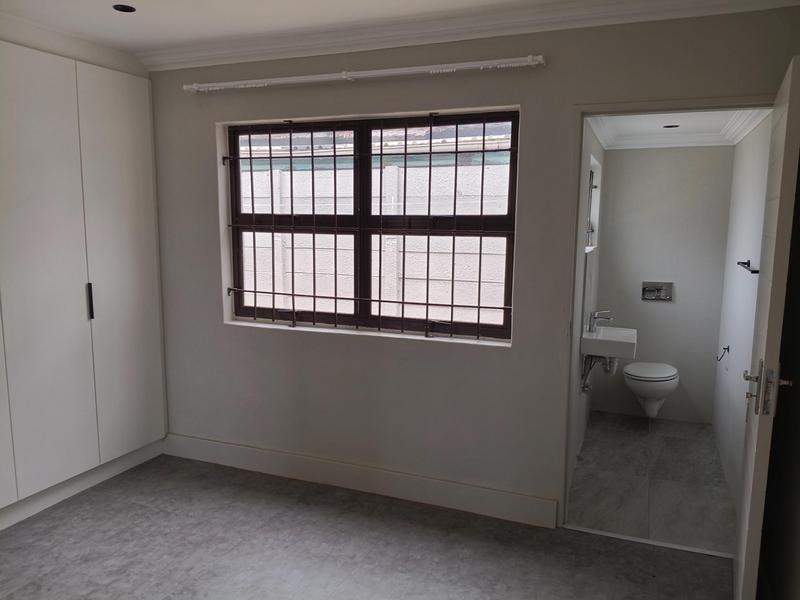 To Let 3 Bedroom Property for Rent in Peerless Park North Western Cape